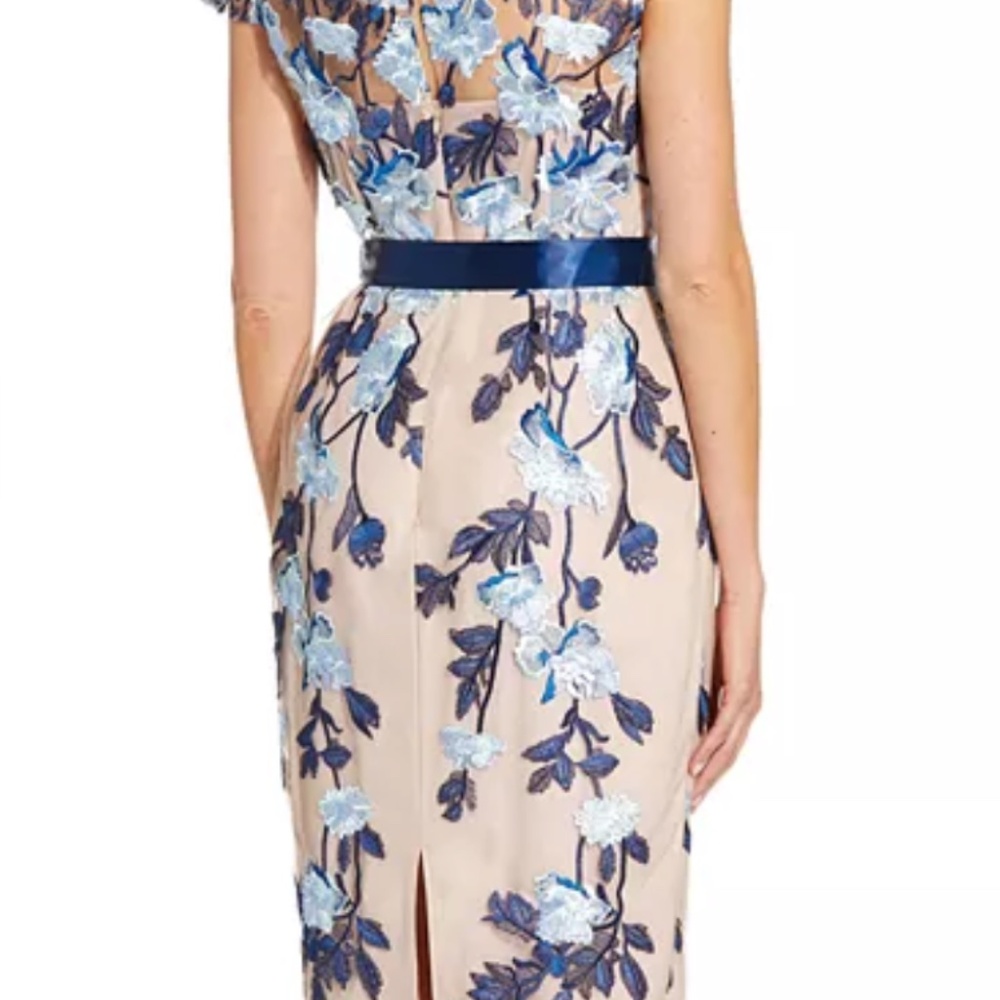 NWT Adrianna Papell Blue Floral Embroidered Sheath Dress (Size 4) - Picture 2 of 6
